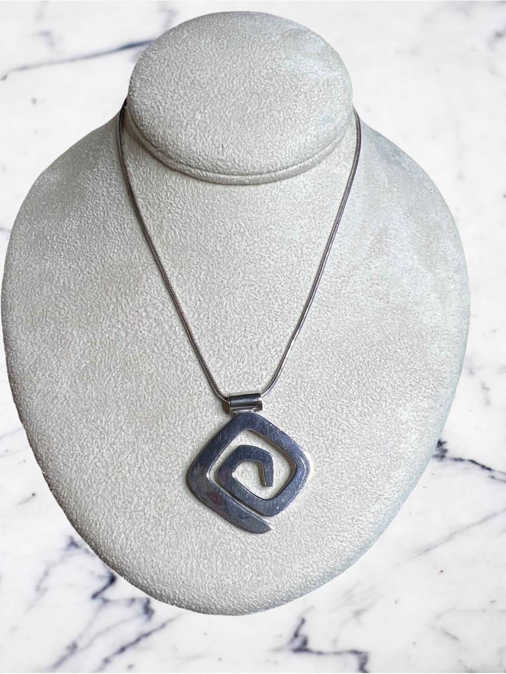 925 Sterling Silver Geometric Maze Pendant Snake Link Chain Necklace